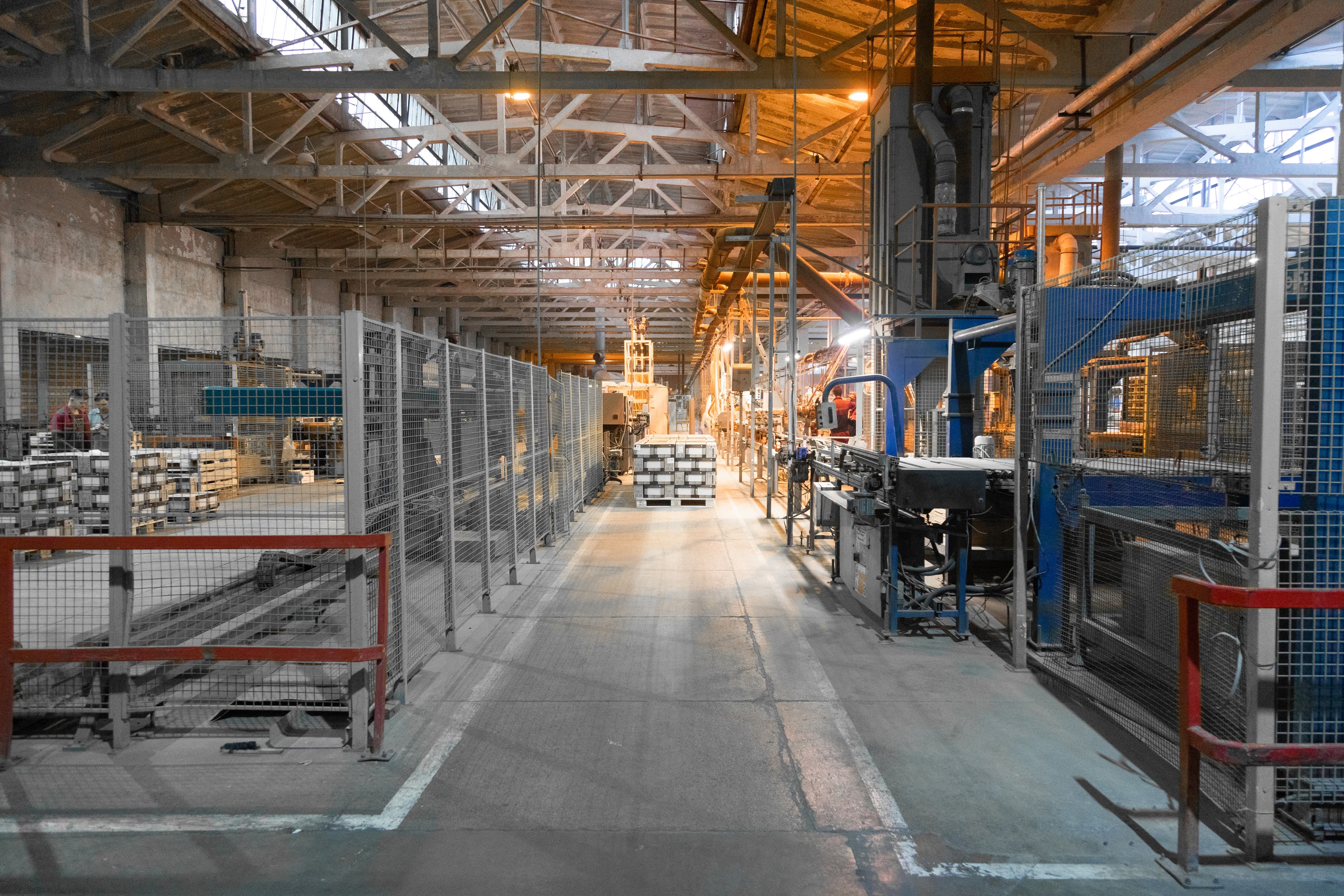 Warehouse Left